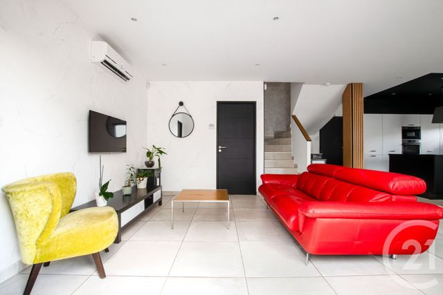 Maison à vendre - 5 pièces - 118 m2 - Corbas - 69 - RHONE-ALPES