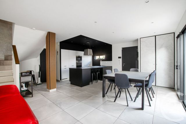 Maison à vendre - 5 pièces - 118 m2 - Corbas - 69 - RHONE-ALPES