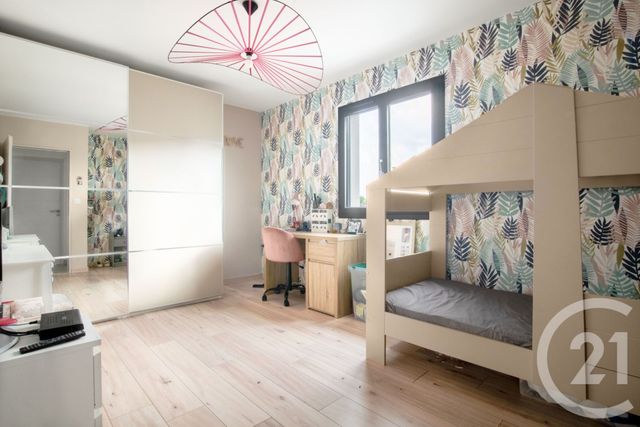 Maison à vendre - 5 pièces - 118 m2 - Corbas - 69 - RHONE-ALPES