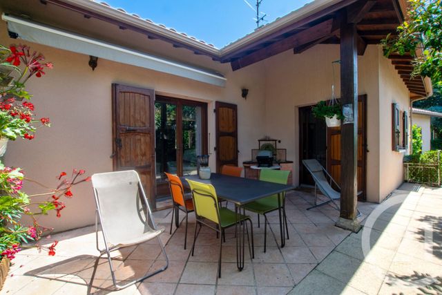 Maison à vendre - 7 pièces - 159,74 m2 - Ternay - 69 - RHONE-ALPES