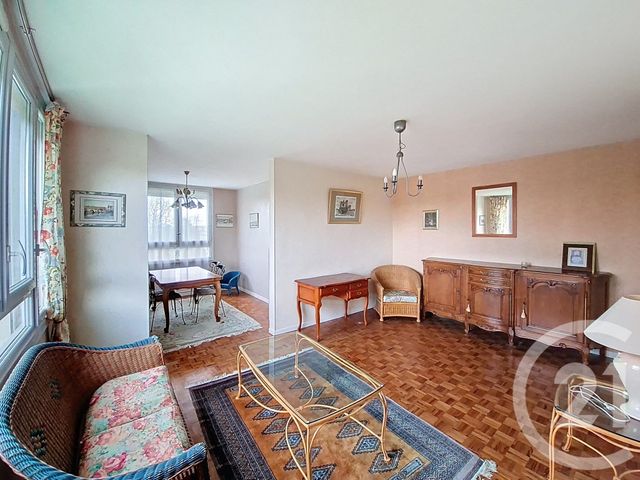 Appartement F5 &agrave; vendre - 5 pi&egrave;ces - 82 m2 - Corbas - 69 - RHONE-ALPES