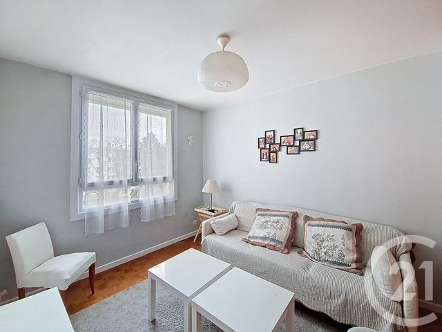 Appartement F5 &agrave; vendre - 5 pi&egrave;ces - 82 m2 - Corbas - 69 - RHONE-ALPES