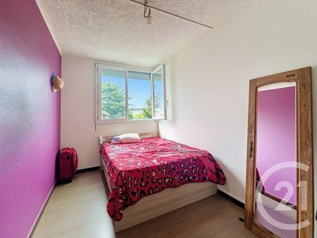 Appartement T4 à vendre - 4 pièces - 65 m2 - Venissieux - 69 - RHONE-ALPES