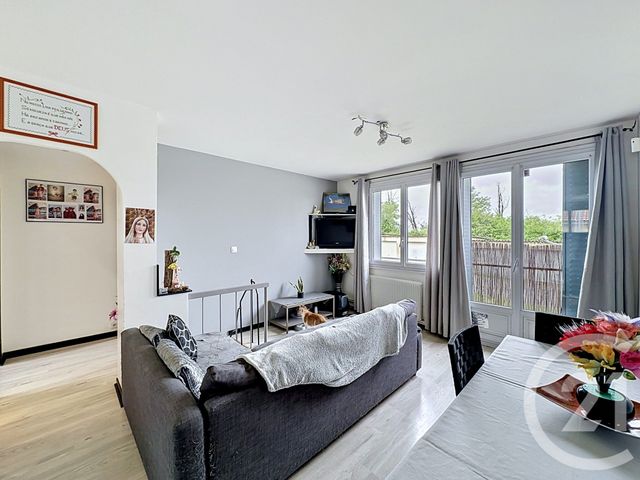 Appartement &agrave; vendre - 4 pi&egrave;ces - 61 m2 - Feyzin - 69 - RHONE-ALPES