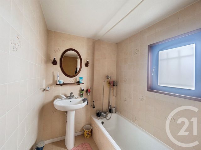 Maison à vendre - 4 pièces - 84,79 m2 - Corbas - 69 - RHONE-ALPES