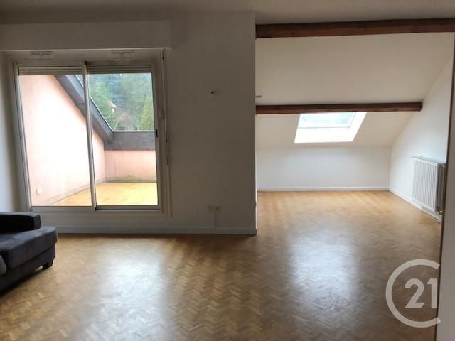 Appartement à louer CHARBONNIERES LES BAINS