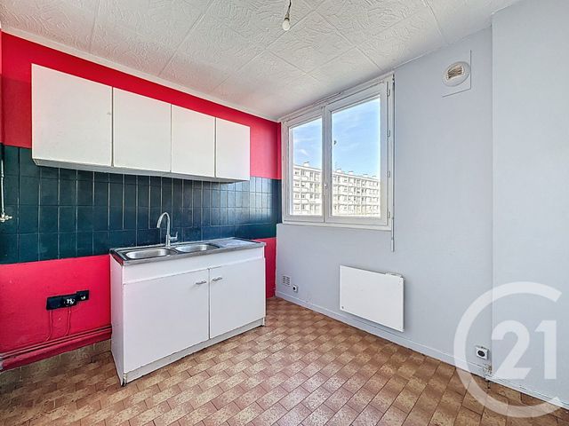 Appartement T4 &agrave; vendre - 4 pi&egrave;ces - 65 m2 - Venissieux - 69 - RHONE-ALPES