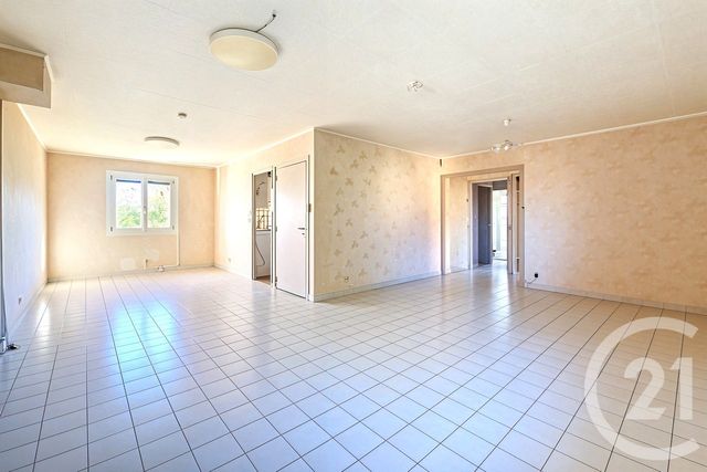 Maison à vendre - 6 pièces - 145 m2 - Corbas - 69 - RHONE-ALPES