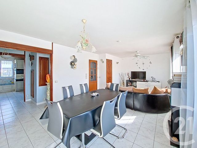 Appartement F5 à vendre - 5 pièces - 90,66 m2 - Feyzin - 69 - RHONE-ALPES