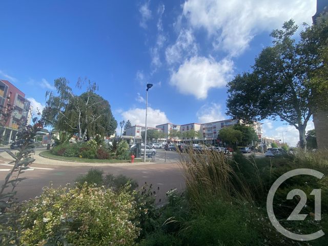 Appartement à vendre - 4 pièces - 80 m2 - Corbas - 69 - RHONE-ALPES