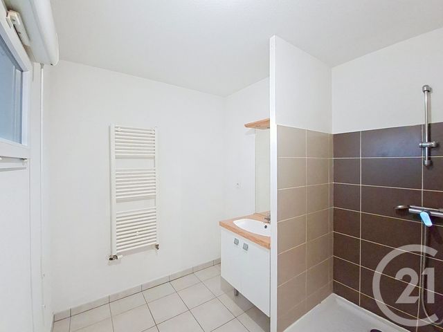 Appartement F2 à vendre - 2 pièces - 41 m2 - Feyzin - 69 - RHONE-ALPES