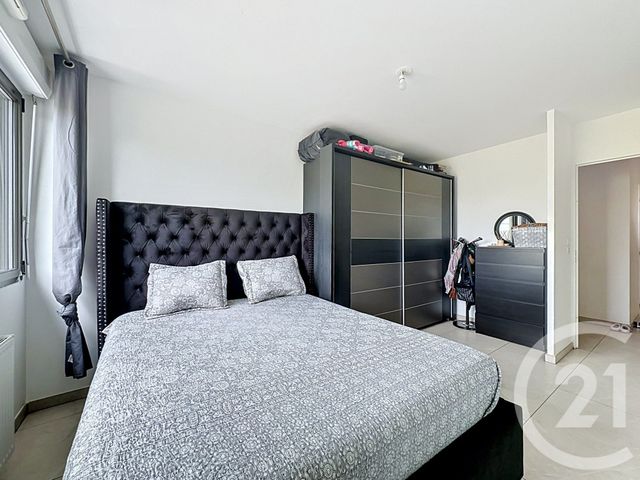 Appartement F4 &agrave; vendre - 4 pi&egrave;ces - 74 m2 - St Fons - 69 - RHONE-ALPES