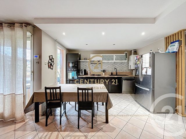 Appartement F4 à vendre - 4 pièces - 86,36 m2 - Venissieux - 69 - RHONE-ALPES