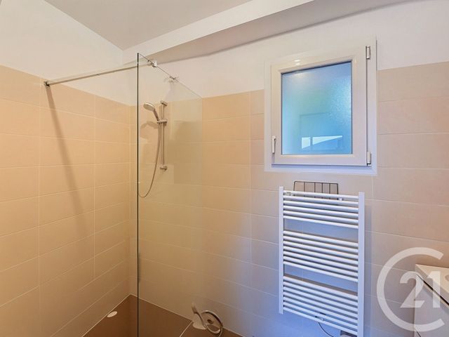 Maison à vendre - 4 pièces - 134 m2 - St Pierre De Chandieu - 69 - RHONE-ALPES