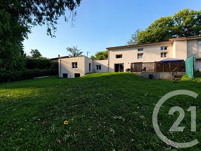 Maison à vendre - 4 pièces - 134 m2 - St Pierre De Chandieu - 69 - RHONE-ALPES