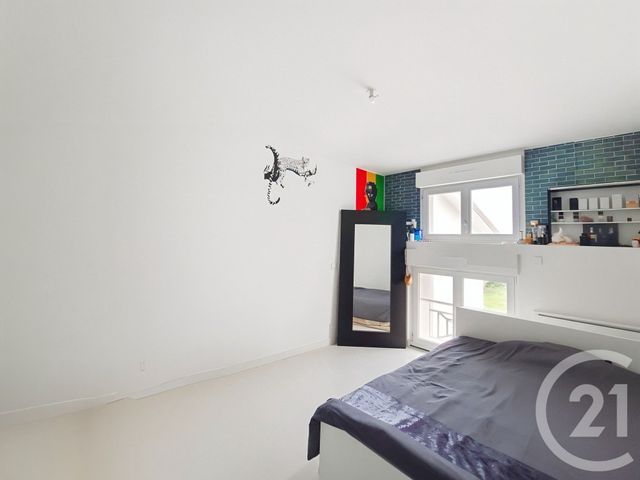 Maison à vendre - 4 pièces - 134 m2 - St Pierre De Chandieu - 69 - RHONE-ALPES