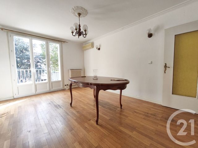 Appartement F4 à vendre - 4 pièces - 69 m2 - St Fons - 69 - RHONE-ALPES