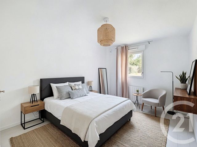 Appartement F3 à vendre - 3 pièces - 63 m2 - Corbas - 69 - RHONE-ALPES