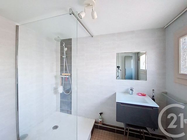 Maison à vendre - 6 pièces - 222 m2 - Feyzin - 69 - RHONE-ALPES