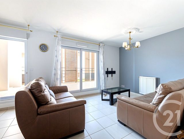 Appartement T4 à vendre - 4 pièces - 80 m2 - Venissieux - 69 - RHONE-ALPES