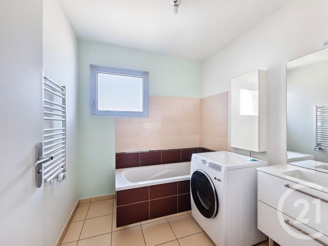 Appartement T4 à vendre - 4 pièces - 80 m2 - Venissieux - 69 - RHONE-ALPES