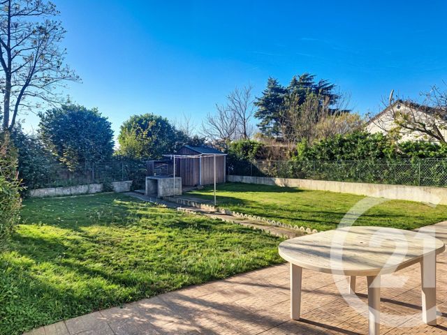 Maison à vendre - 5 pièces - 90 m2 - Corbas - 69 - RHONE-ALPES