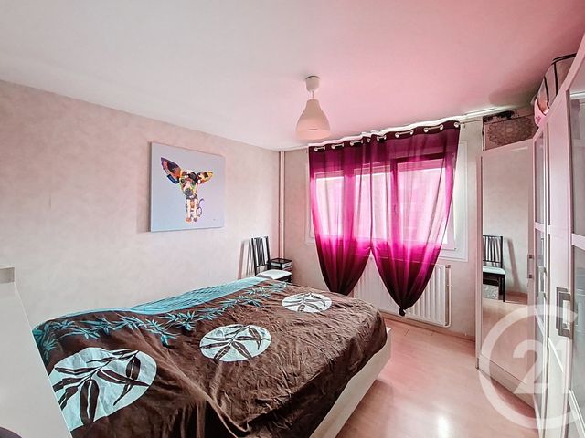 Appartement F4 à vendre - 4 pièces - 79 m2 - Corbas - 69 - RHONE-ALPES