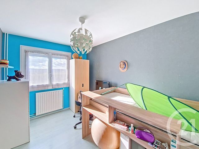 Appartement F4 à vendre - 4 pièces - 79 m2 - Corbas - 69 - RHONE-ALPES