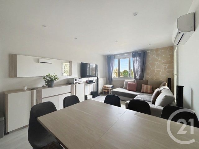 Appartement F4 à vendre - 4 pièces - 76 m2 - St Priest - 69 - RHONE-ALPES