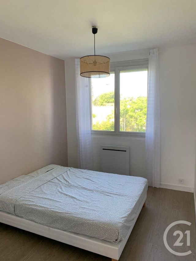 Appartement T3 à louer - 3 pièces - 62,19 m2 - Feyzin - 69 - RHONE-ALPES