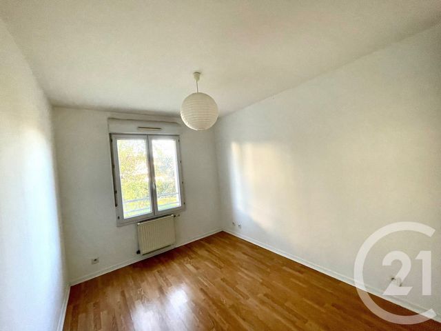 Appartement T4 à louer - 4 pièces - 80,83 m2 - Corbas - 69 - RHONE-ALPES