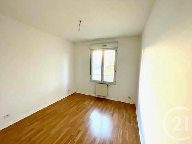 Appartement T4 à louer - 4 pièces - 80,83 m2 - Corbas - 69 - RHONE-ALPES