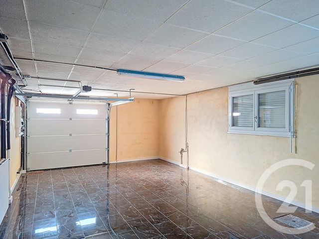 Maison à vendre - 6 pièces - 166 m2 - Corbas - 69 - RHONE-ALPES