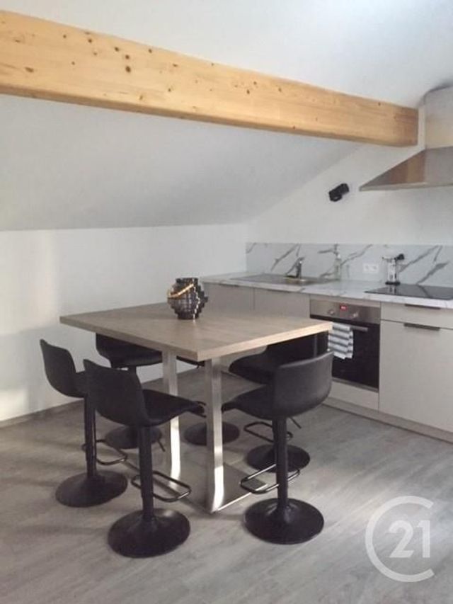 Appartement T2 à louer - 2 pièces - 60 m2 - Heyrieux - 38 - RHONE-ALPES