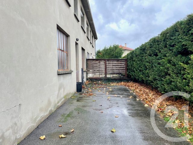 Appartement T3 à louer - 4 pièces - 110,36 m2 - Venissieux - 69 - RHONE-ALPES