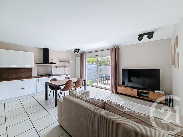 Maison à vendre - 4 pièces - 80 m2 - Corbas - 69 - RHONE-ALPES