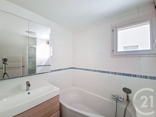 Maison à vendre - 4 pièces - 80 m2 - Corbas - 69 - RHONE-ALPES