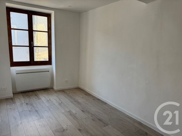 Maison &agrave; louer - 5 pi&egrave;ces - 81,25 m2 - St Symphorien D Ozon - 69 - RHONE-ALPES