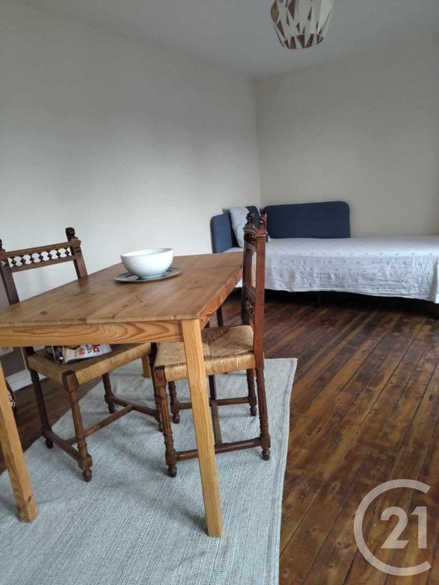 Appartement T3 &agrave; louer - 3 pi&egrave;ces - 71,32 m2 - St Symphorien D Ozon - 69 - RHONE-ALPES