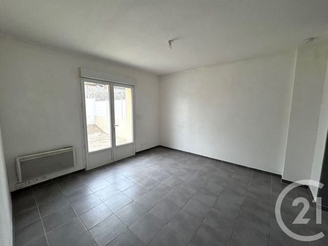 Appartement T3 &agrave; louer - 3 pi&egrave;ces - 68,79 m2 - Corbas - 69 - RHONE-ALPES