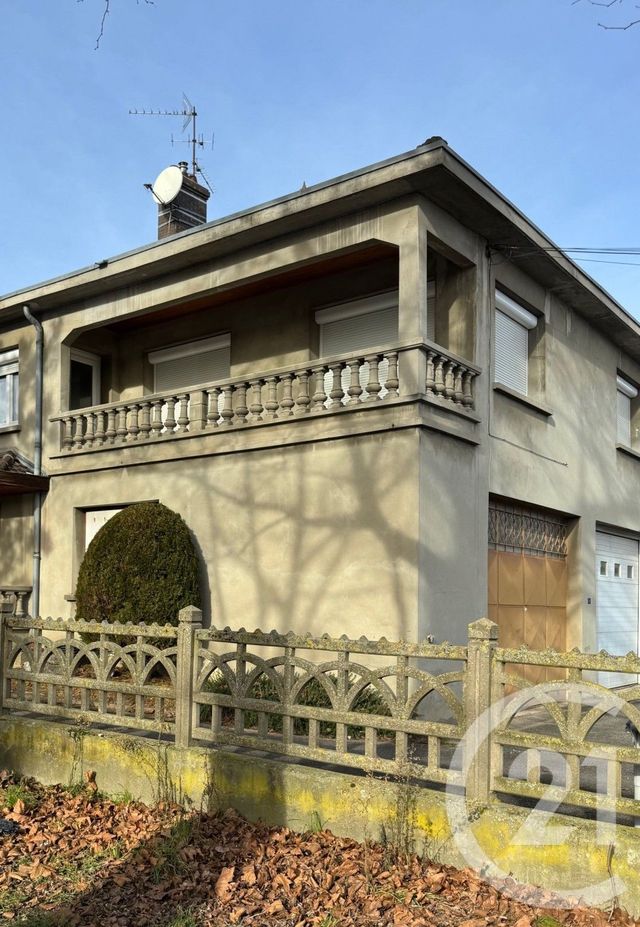 Appartement T3 &agrave; louer - 4 pi&egrave;ces - 110,36 m2 - Venissieux - 69 - RHONE-ALPES