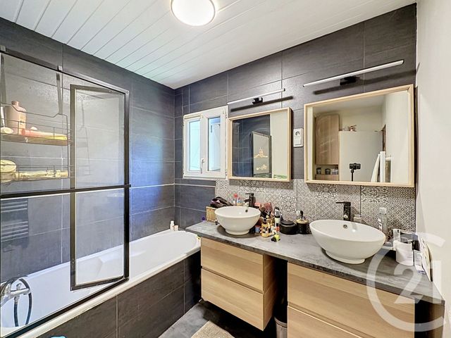 Maison &agrave; vendre - 5 pi&egrave;ces - 116 m2 - St Priest - 69 - RHONE-ALPES