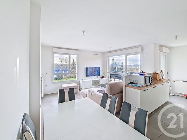 Appartement F4 &agrave; vendre - 4 pi&egrave;ces - 82,73 m2 - Venissieux - 69 - RHONE-ALPES