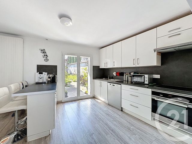 Maison &agrave; vendre - 8 pi&egrave;ces - 157 m2 - Decines Charpieu - 69 - RHONE-ALPES