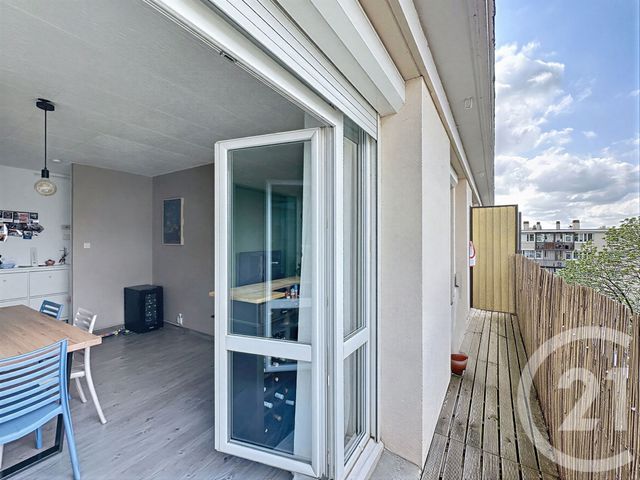 Appartement F4 &agrave; vendre - 4 pi&egrave;ces - 66,02 m2 - Corbas - 69 - RHONE-ALPES