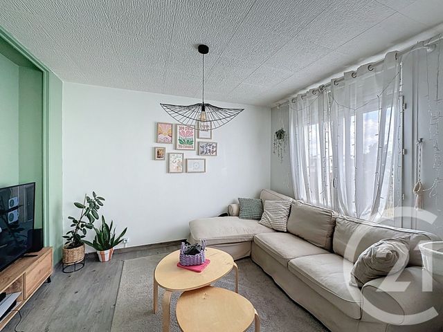 Appartement F4 &agrave; vendre - 4 pi&egrave;ces - 66,02 m2 - Corbas - 69 - RHONE-ALPES