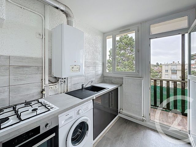 Appartement F4 &agrave; vendre - 4 pi&egrave;ces - 65 m2 - Corbas - 69 - RHONE-ALPES