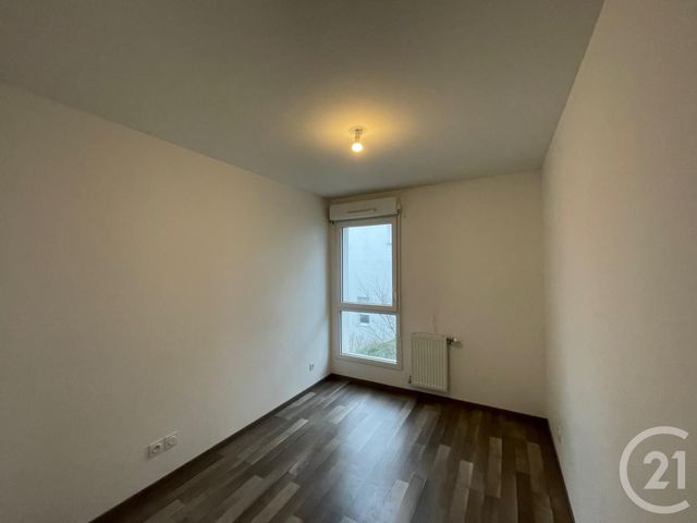 Appartement &agrave; louer - 3 pi&egrave;ces - 60,16 m2 - Venissieux - 69 - RHONE-ALPES