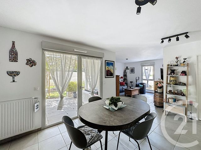 Appartement F3 &agrave; vendre - 3 pi&egrave;ces - 66 m2 - Serezin Du Rhone - 69 - RHONE-ALPES