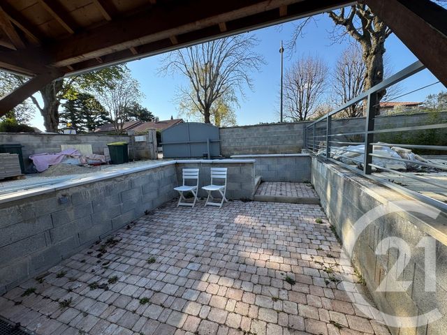 Appartement T2 &agrave; louer - 2 pi&egrave;ces - 52 m2 - Feyzin - 69 - RHONE-ALPES